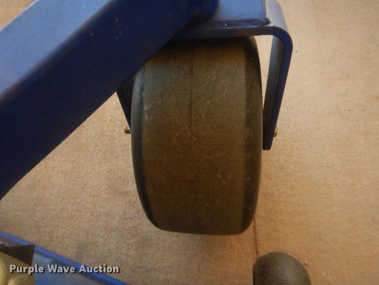 image for item IT9605 Dixon Ultra 52  ZTR lawn mower