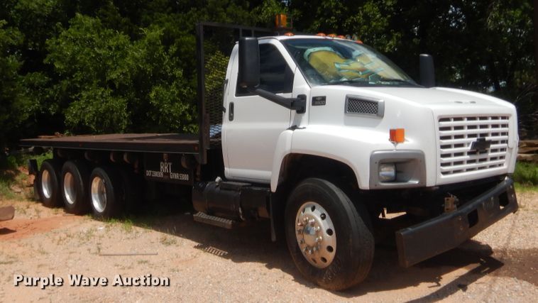 image for item IT9616 2005  Chevrolet C8500  flatbed truck