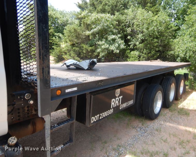 image for item IT9616 2005  Chevrolet C8500  flatbed truck