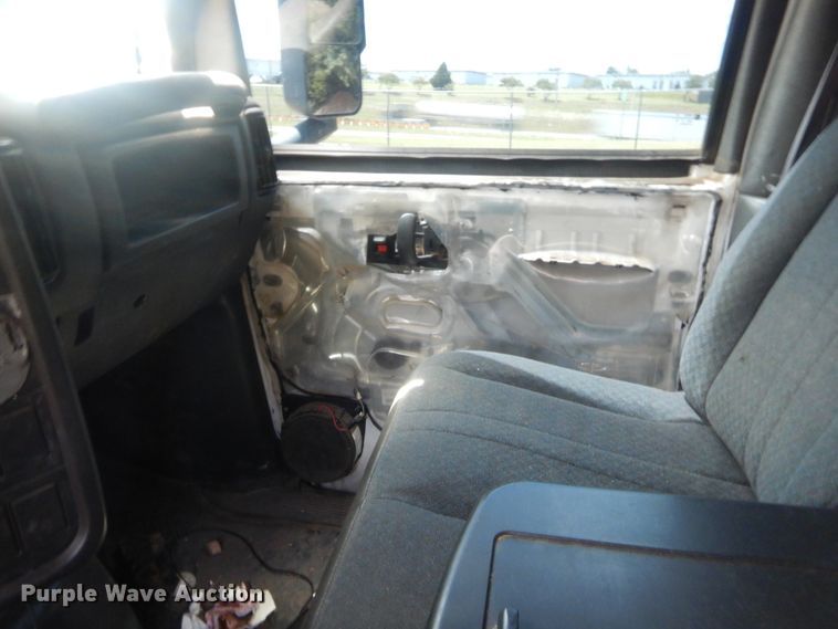 image for item IT9616 2005  Chevrolet C8500  flatbed truck