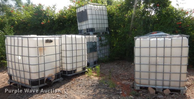 image for item IT9646 (7) poly totes