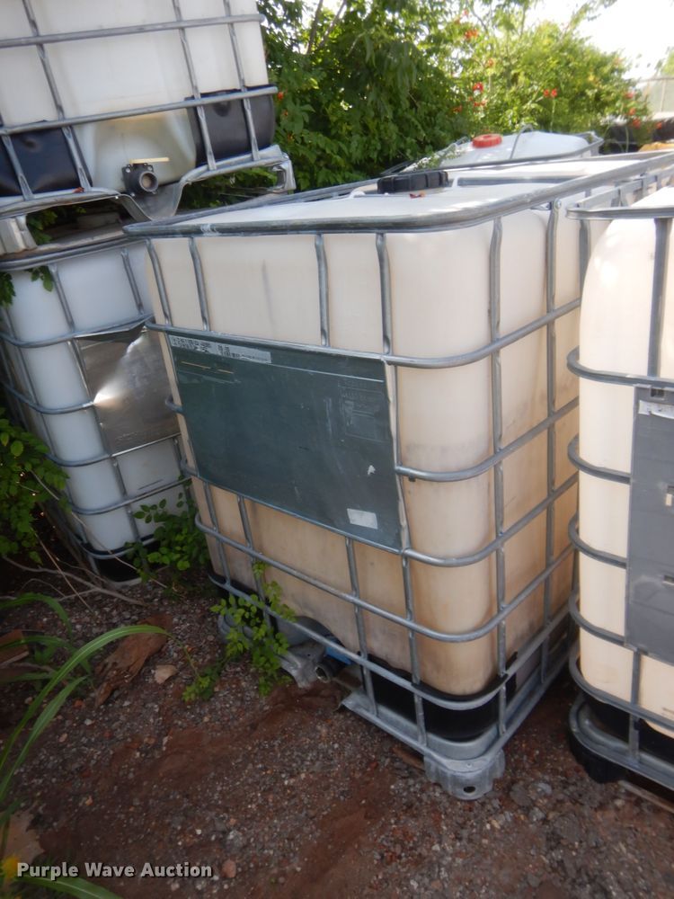 image for item IT9646 (7) poly totes