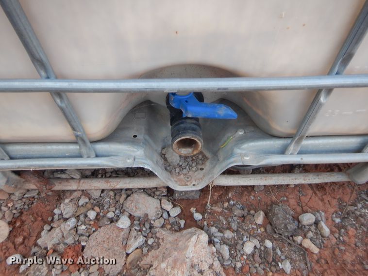 image for item IT9646 (7) poly totes