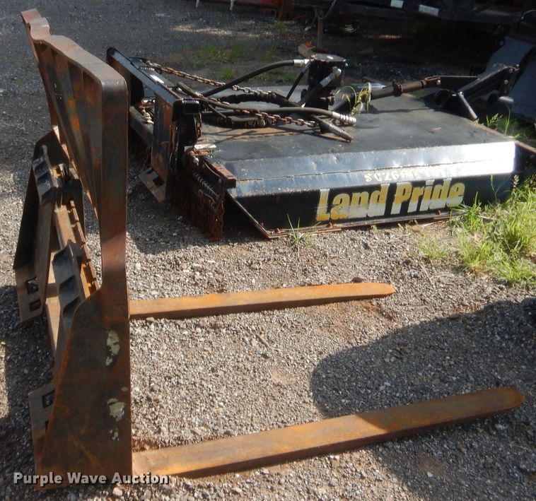 image for item IT9648 4'L skid steer pallet forks