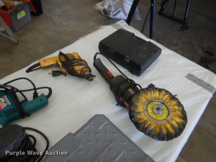 image for item IT9652 Power tools