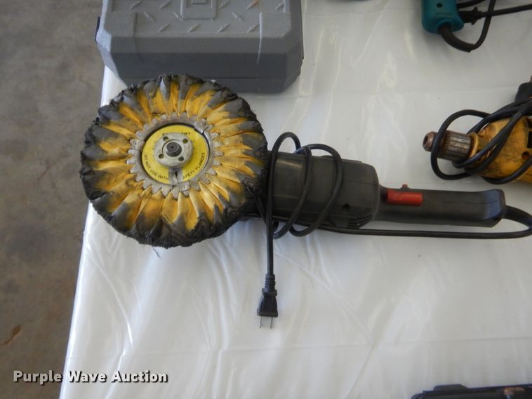 image for item IT9652 Power tools