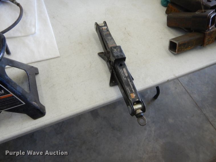 image for item IT9654 Automotive accessories