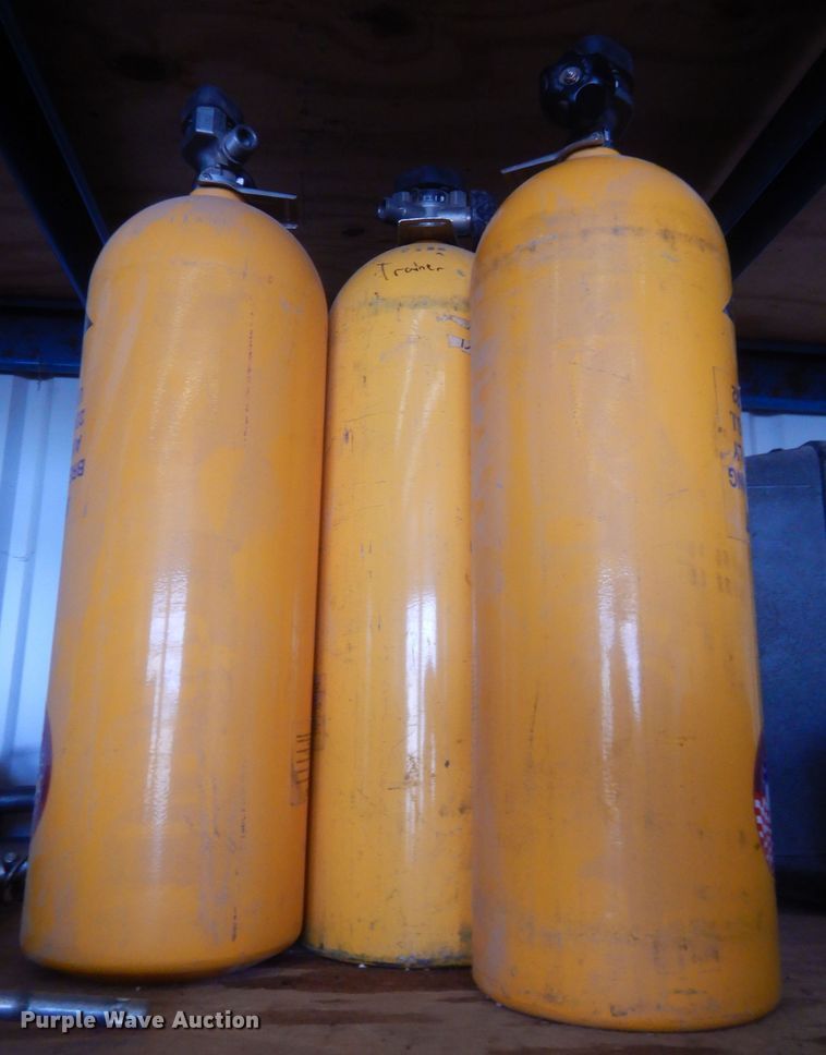 image for item IT9655 (5) MSA gas masks