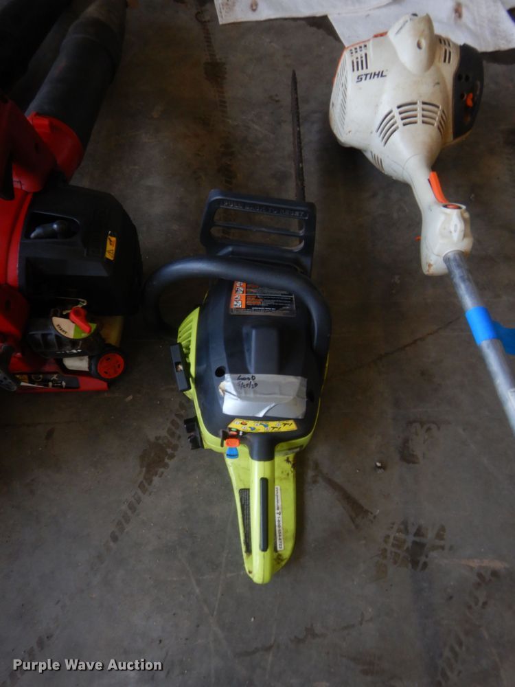 image for item IT9656 Lawn and garden equipment