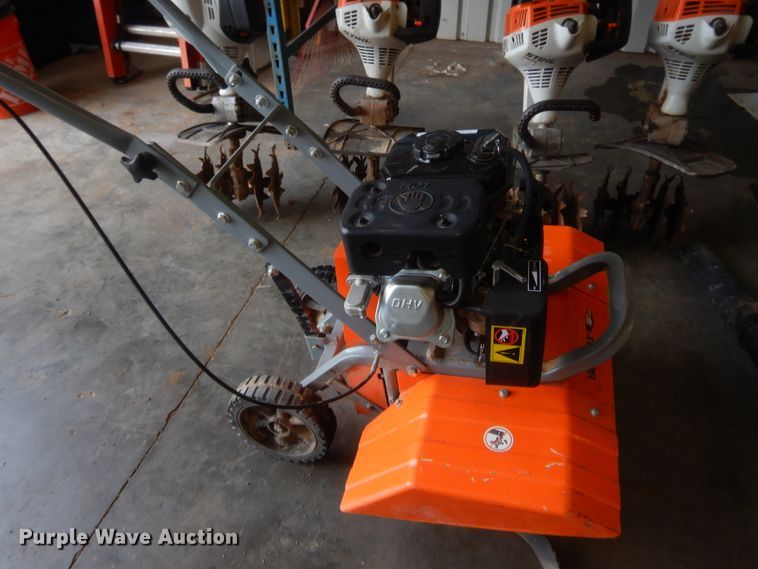 image for item IT9656 Lawn and garden equipment