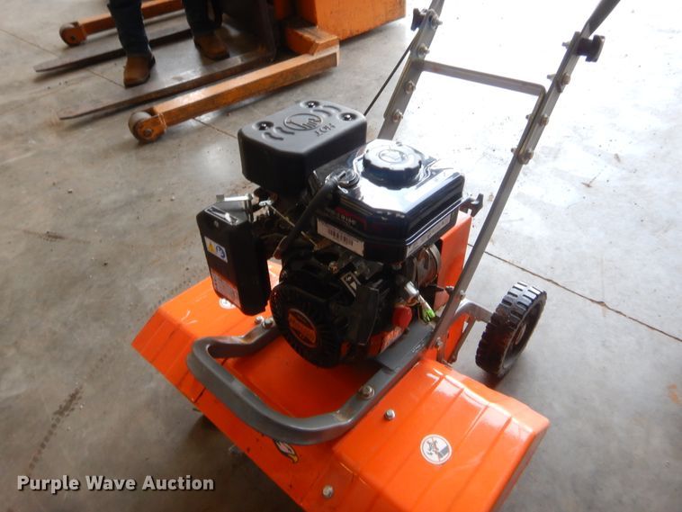 image for item IT9656 Lawn and garden equipment