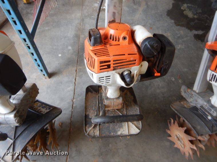 image for item IT9656 Lawn and garden equipment