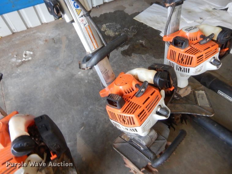 image for item IT9656 Lawn and garden equipment