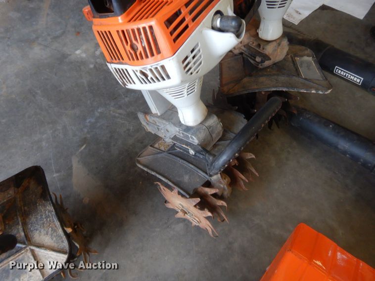 image for item IT9656 Lawn and garden equipment