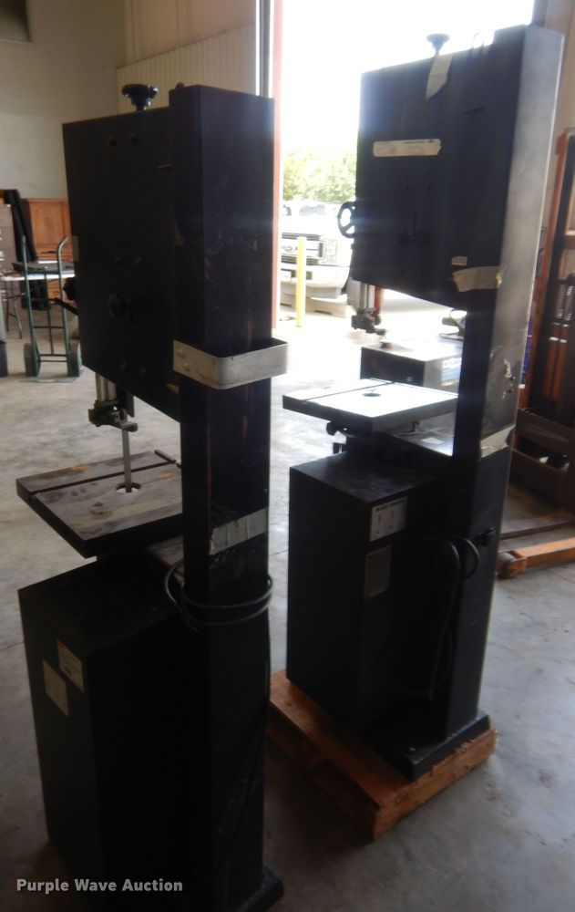 image for item IT9658 (2) Craftsman bandsaws