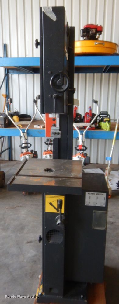 image for item IT9658 (2) Craftsman bandsaws