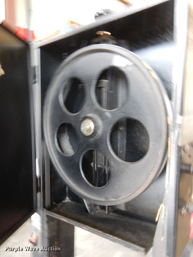 image for item IT9658 (2) Craftsman bandsaws