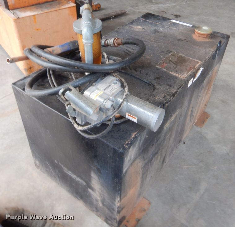 image for item IT9660 Fuel tank