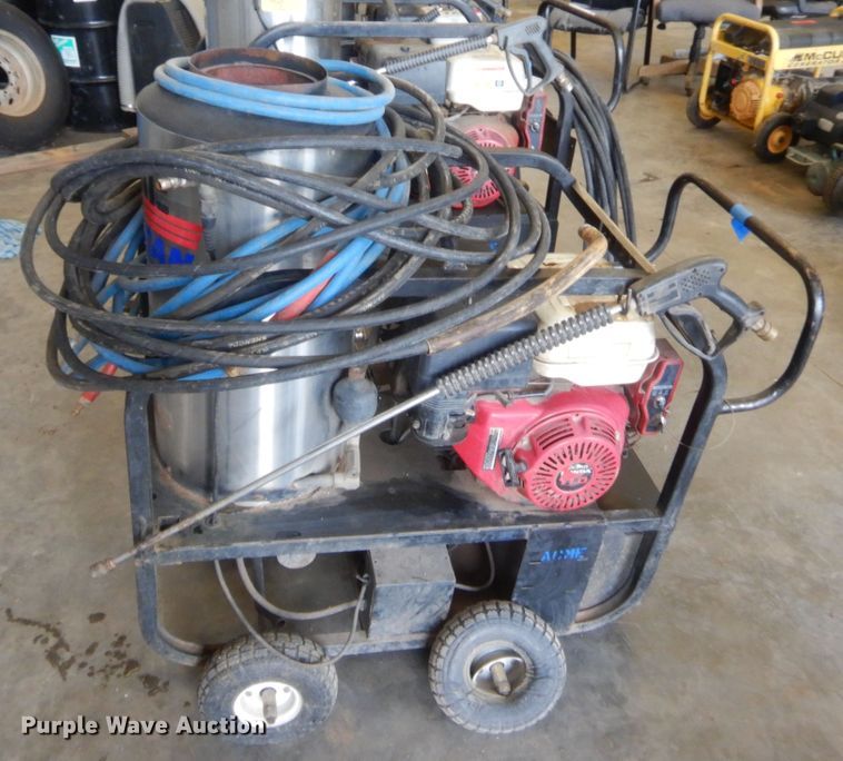image for item IT9661 (3) pressure washers