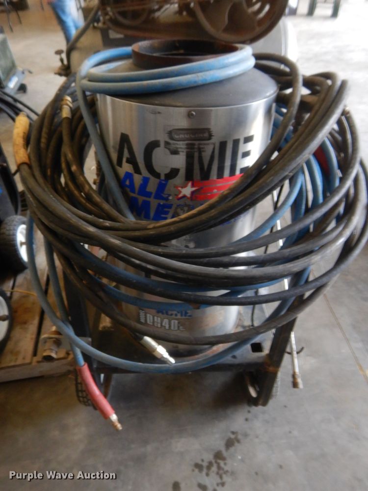 image for item IT9661 (3) pressure washers