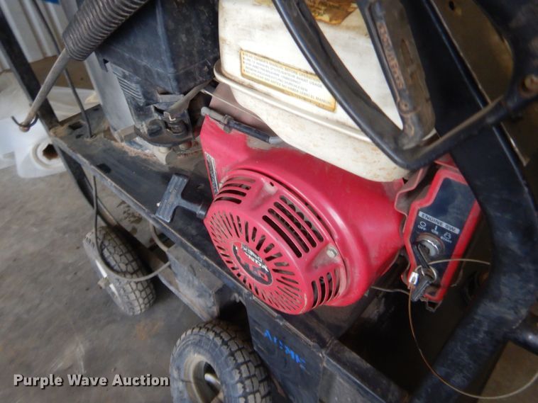 image for item IT9661 (3) pressure washers