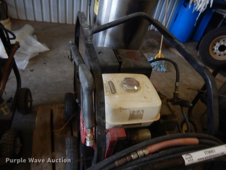 image for item IT9661 (3) pressure washers