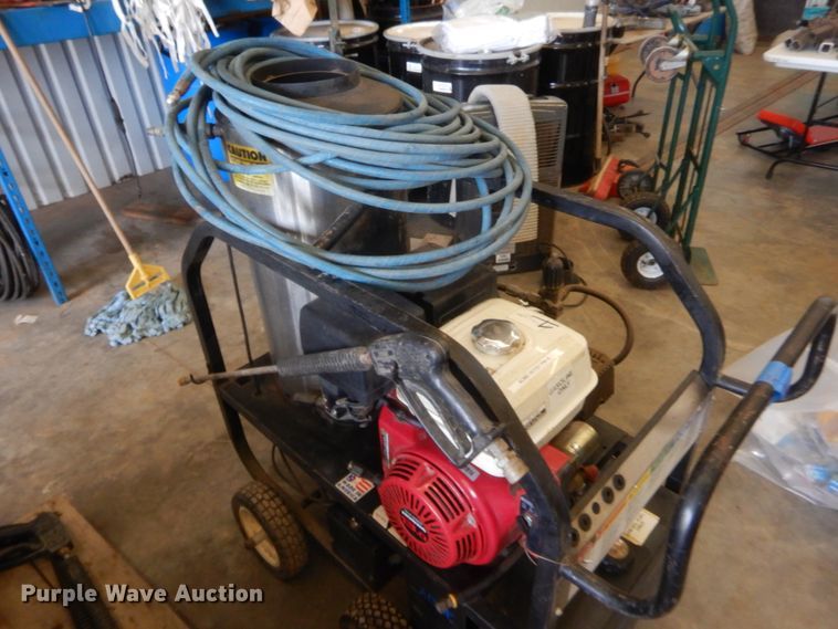 image for item IT9661 (3) pressure washers