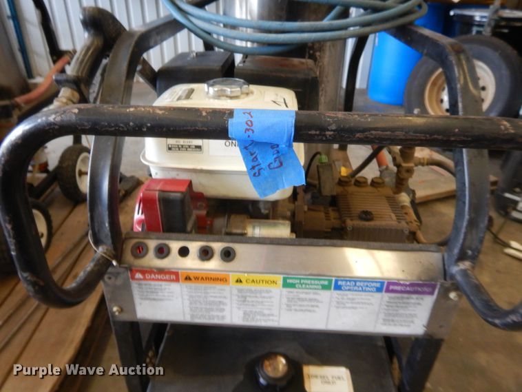 image for item IT9661 (3) pressure washers