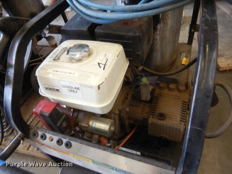 image for item IT9661 (3) pressure washers