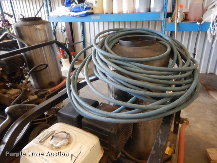 image for item IT9661 (3) pressure washers