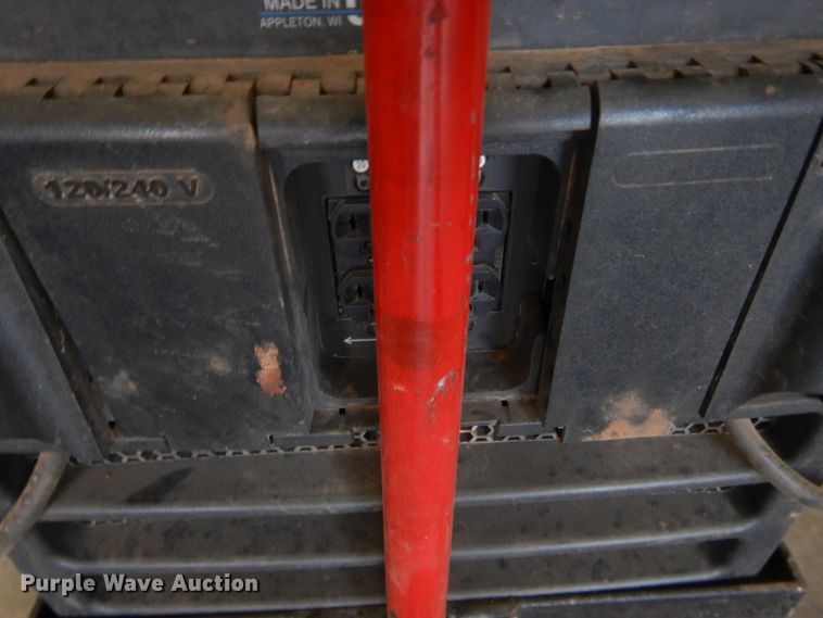 image for item IT9664 Miller Bobcat  welder