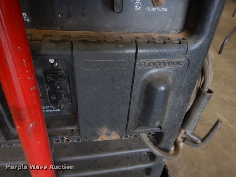 image for item IT9664 Miller Bobcat  welder