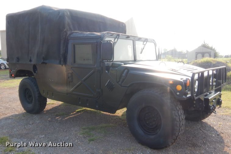 image for item IT9697 1991 Am General M1038  SUV