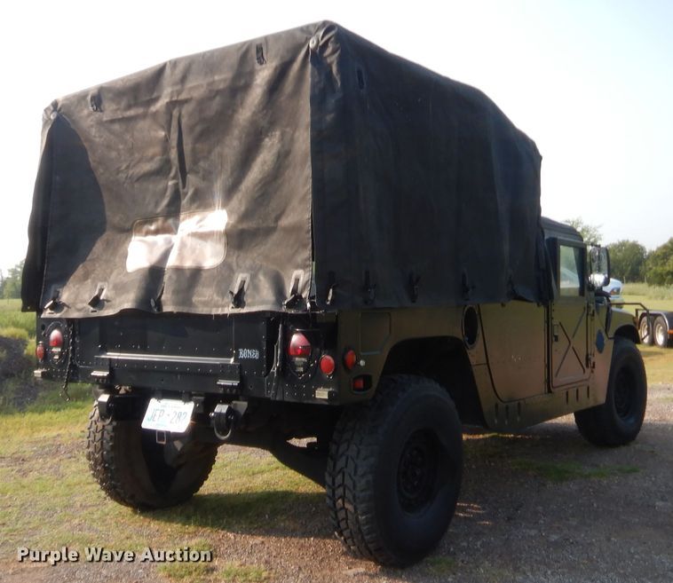 image for item IT9697 1991 Am General M1038  SUV