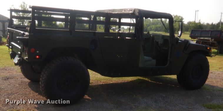 image for item IT9697 1991 Am General M1038  SUV