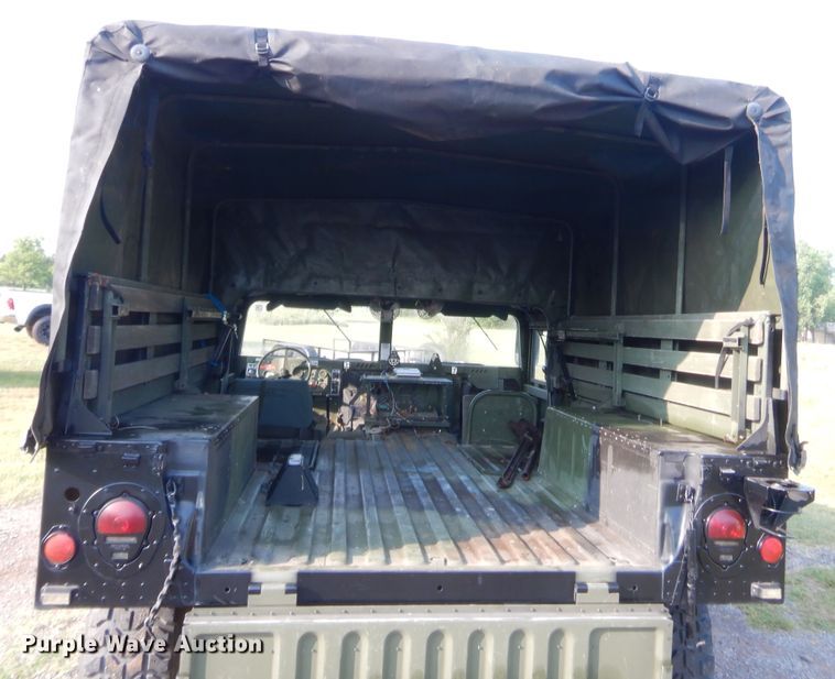 image for item IT9697 1991 Am General M1038  SUV