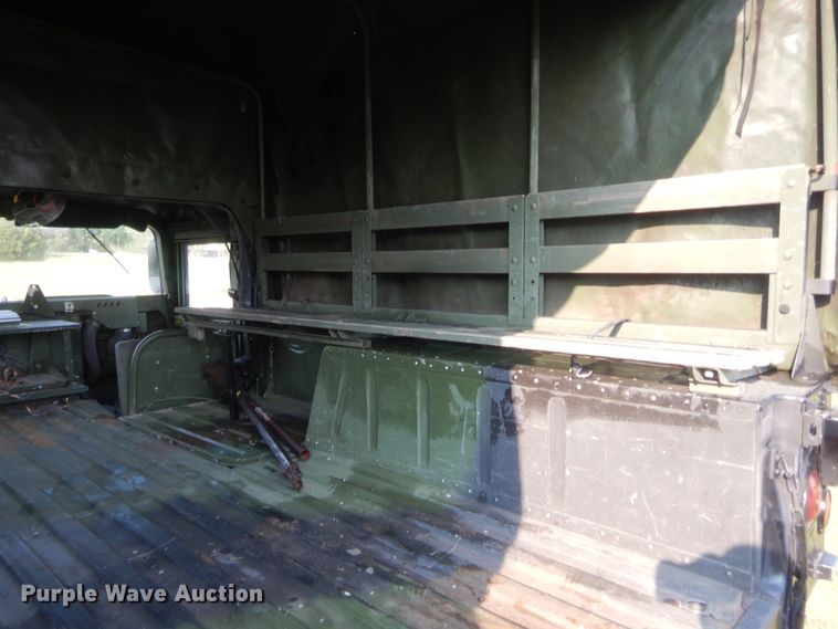 image for item IT9697 1991 Am General M1038  SUV