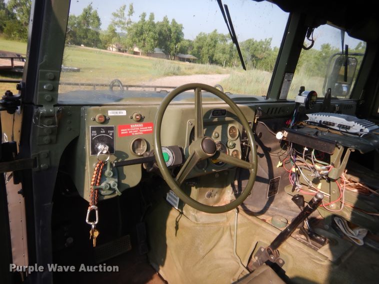 image for item IT9697 1991 Am General M1038  SUV