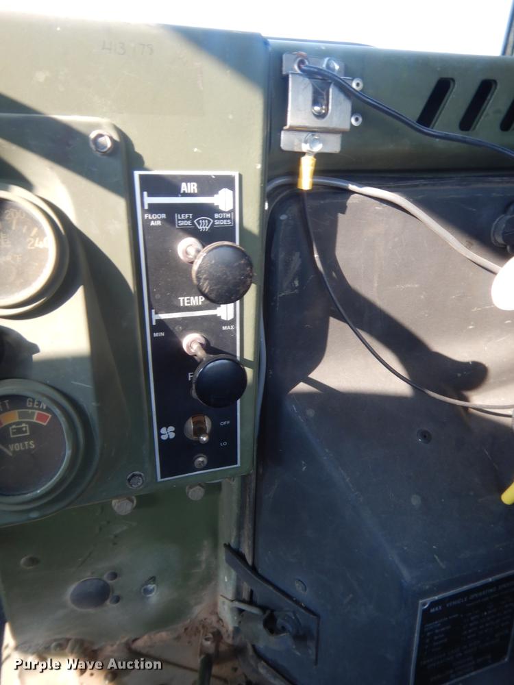 image for item IT9697 1991 Am General M1038  SUV