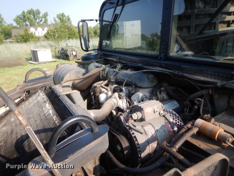 image for item IT9697 1991 Am General M1038  SUV