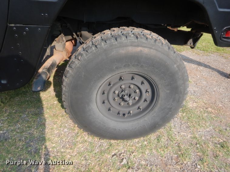 image for item IT9697 1991 Am General M1038  SUV