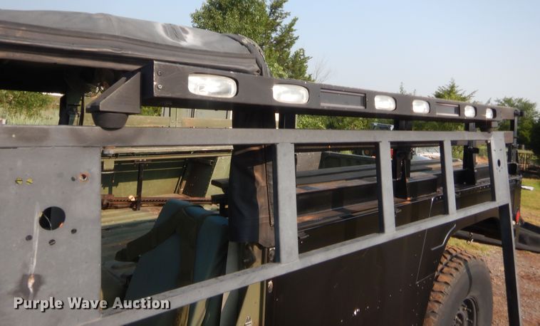 image for item IT9697 1991 Am General M1038  SUV