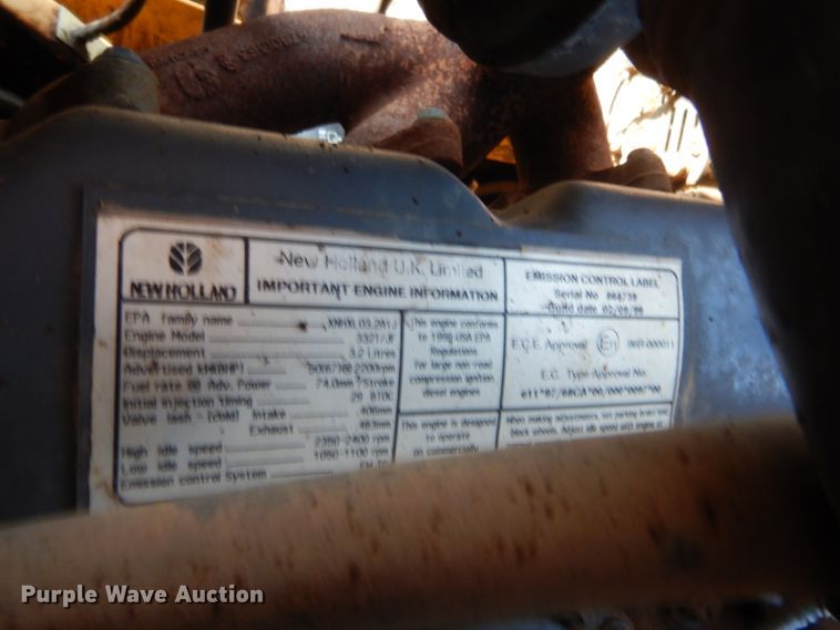 image for item IT9713 1999 New Holland LX885  skid steer loader