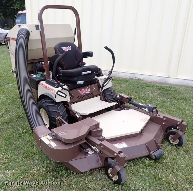 image for item IV9334 2019 Grasshopper 725D  ZTR lawn mower