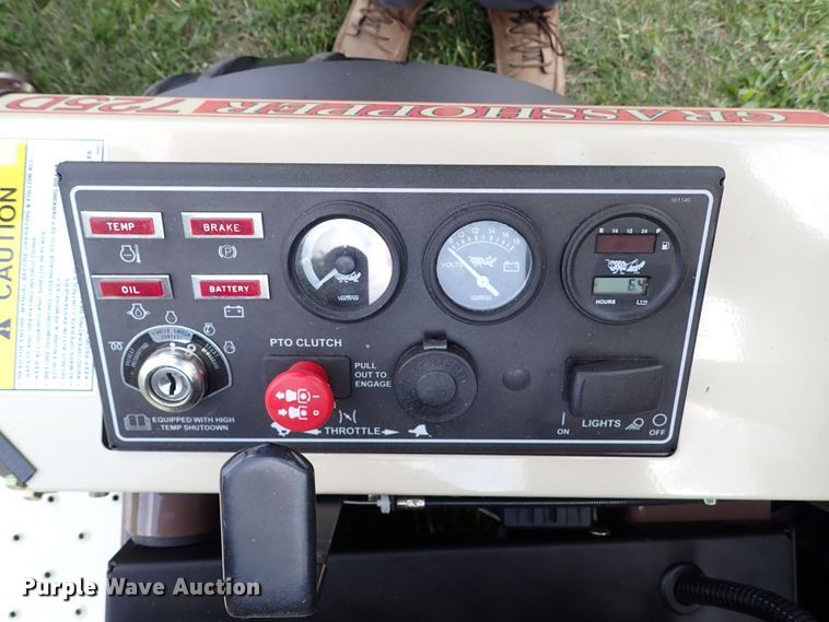 image for item IV9334 2019 Grasshopper 725D  ZTR lawn mower