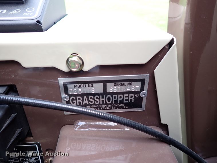 image for item IV9334 2019 Grasshopper 725D  ZTR lawn mower