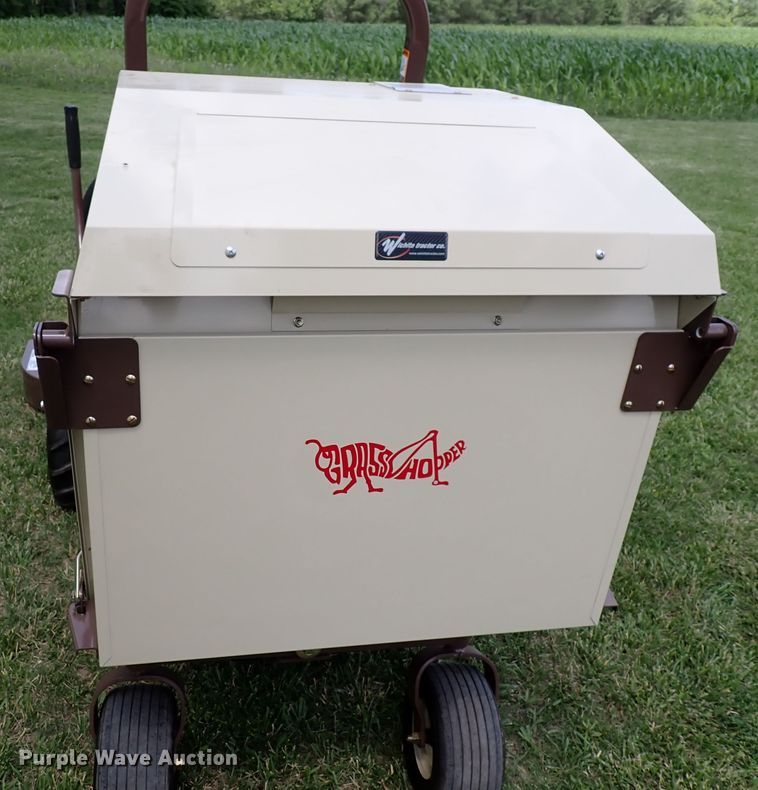 image for item IV9334 2019 Grasshopper 725D  ZTR lawn mower