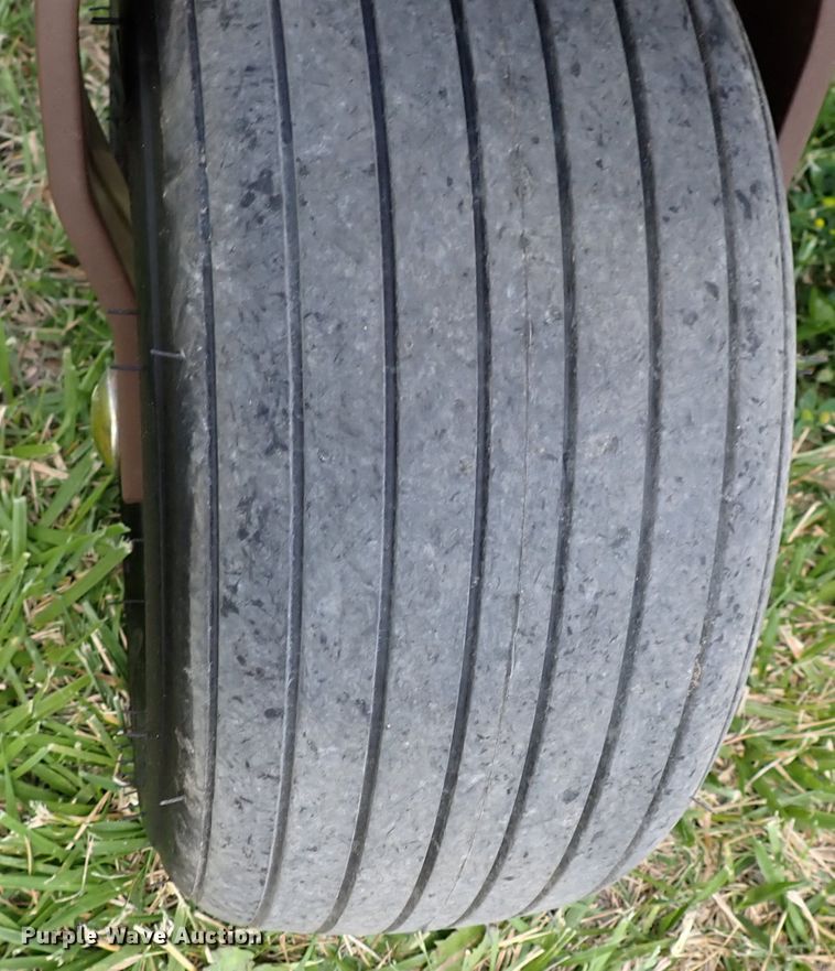 image for item IV9334 2019 Grasshopper 725D  ZTR lawn mower