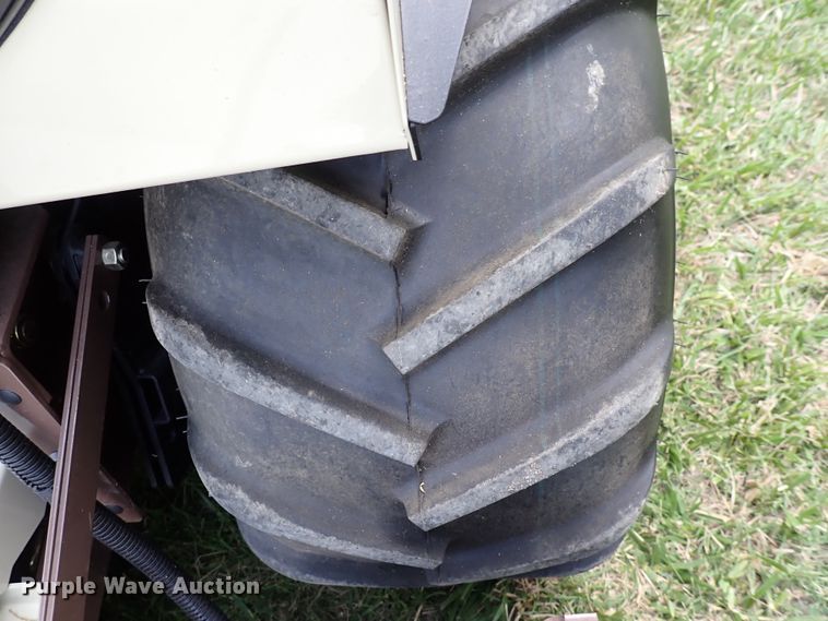 image for item IV9334 2019 Grasshopper 725D  ZTR lawn mower