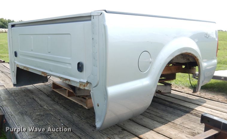 image for item IW9933 Pickup truck bed